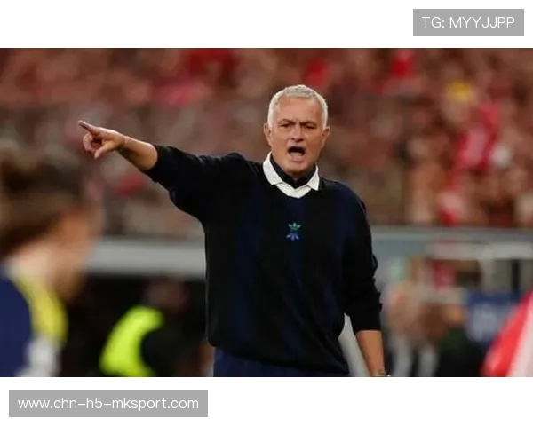 穆里尼奥四连败，本菲卡无缘欧冠出线，未来堪忧，穆里尼奥评价罗本